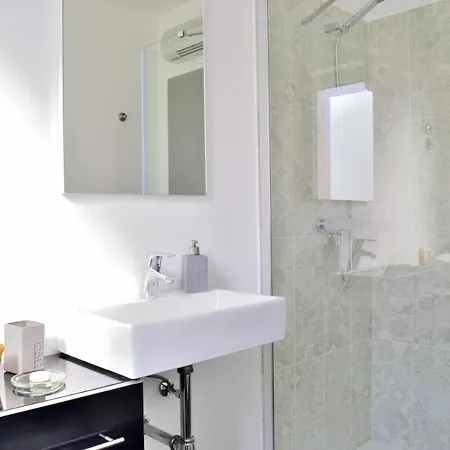 Domus Lauri 우마그