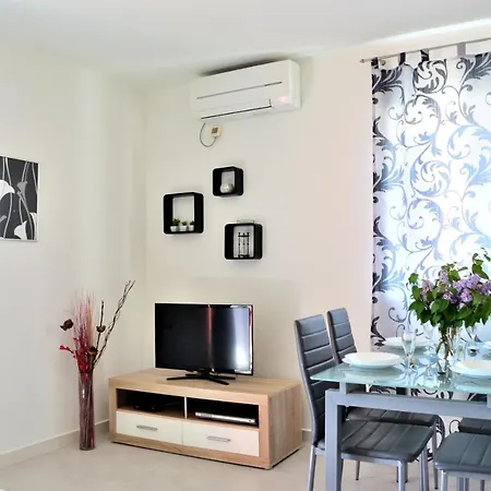 דירה Domus Lauri *