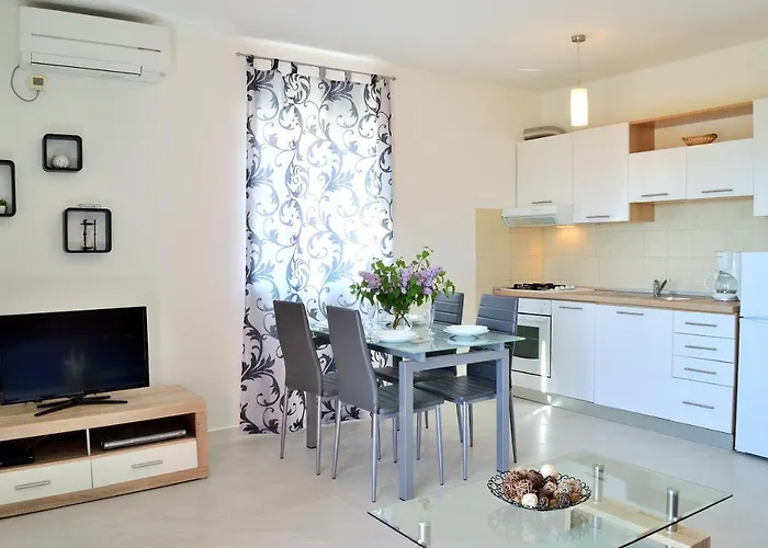 Domus Lauri Apartment